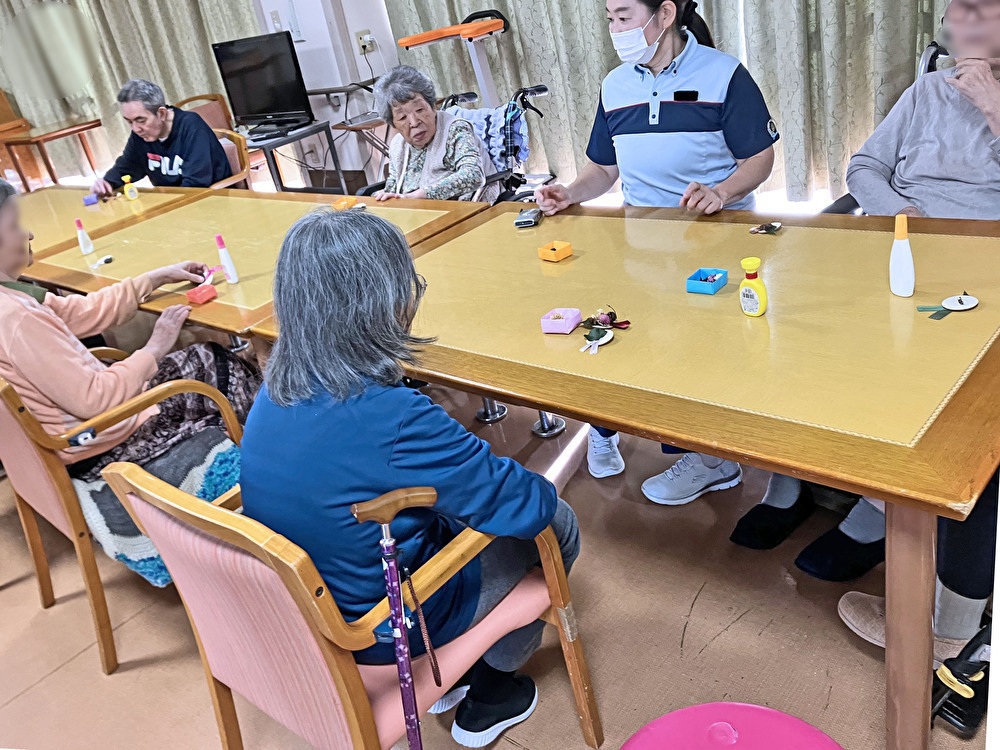 10月「園芸療法レクリエーション」３階フロア