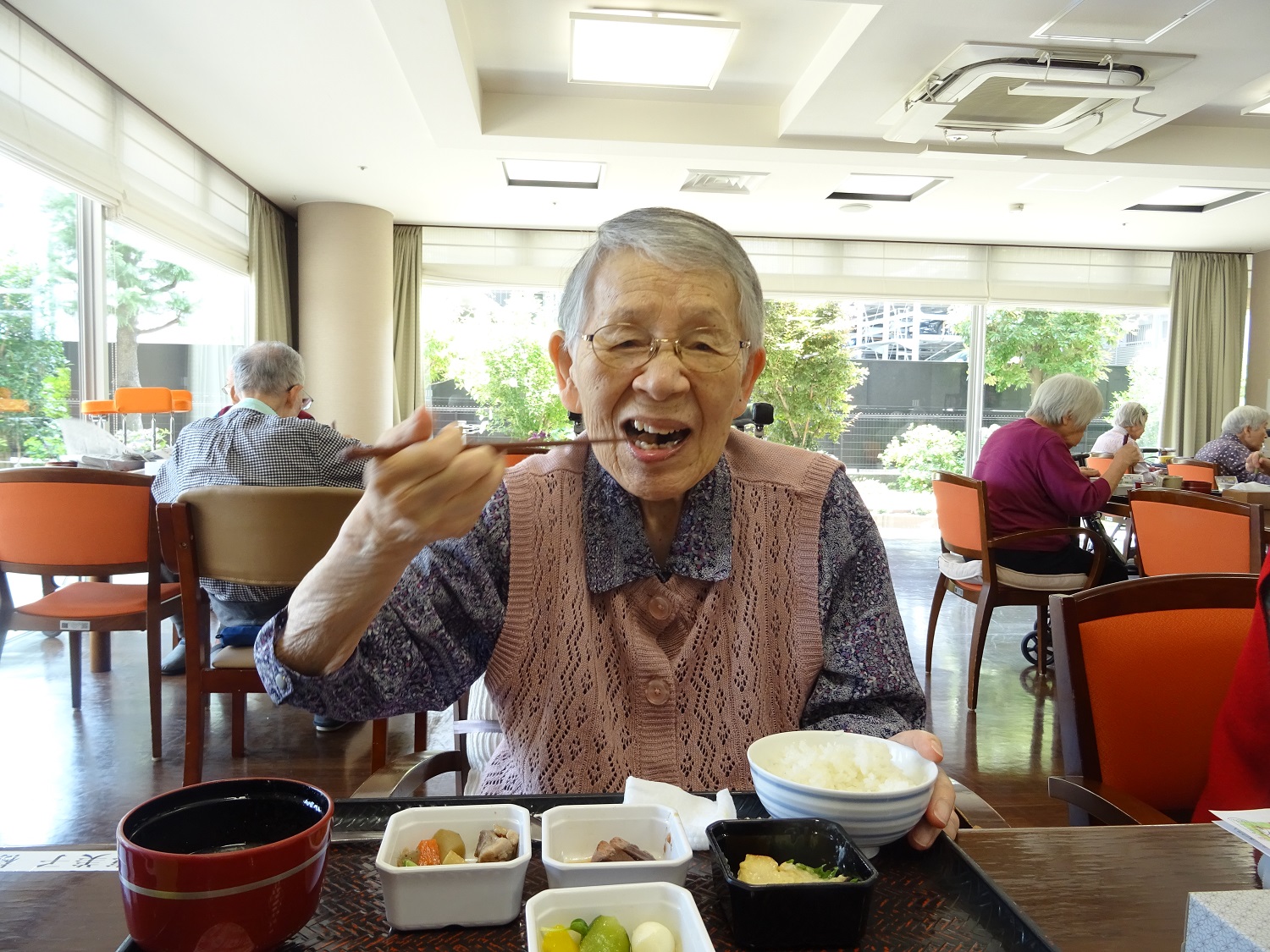 お惣菜バイキング