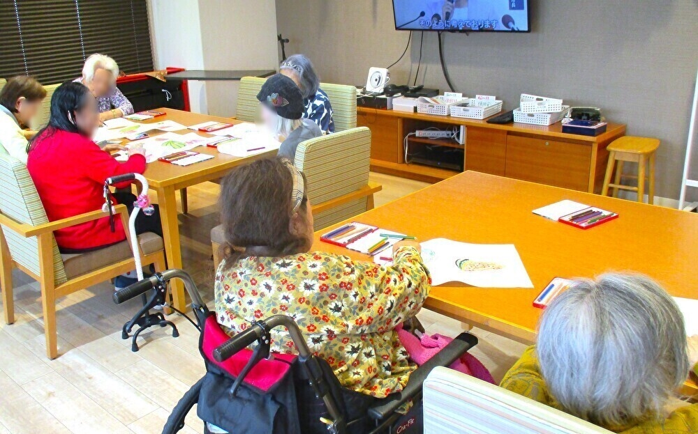 塗り絵レクリエーション