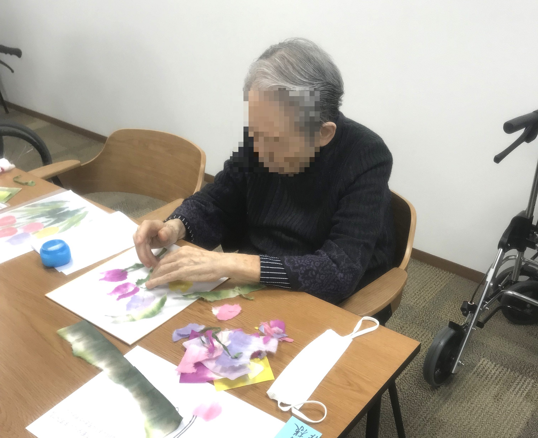 ちぎり絵サークル