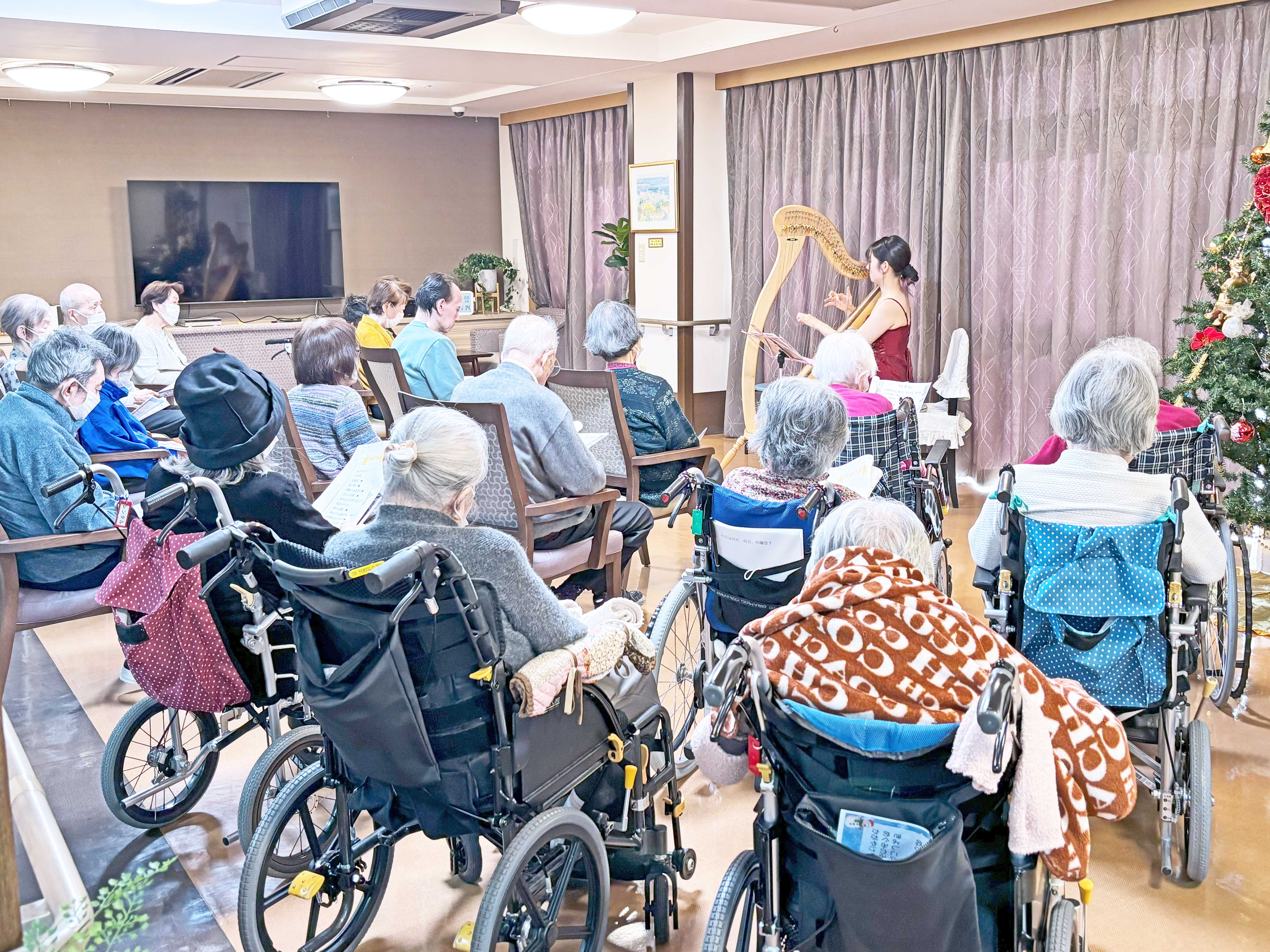 チャリティーコンサート　「ハープ演奏会」