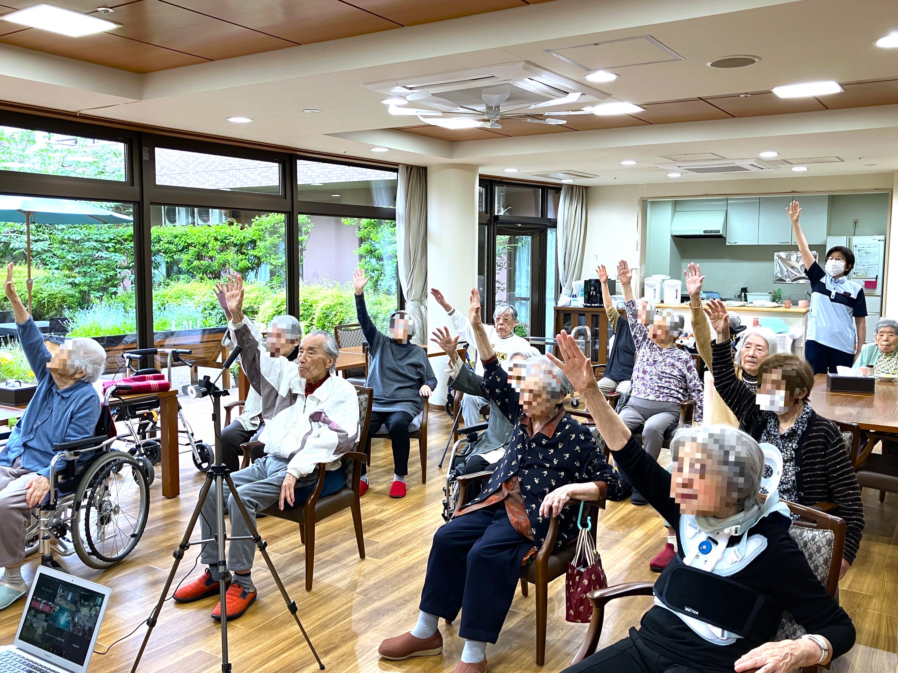 椅子ヨガ現地開催