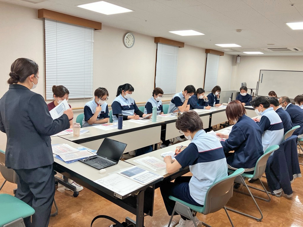 高齢者虐待防止研修　～パーソン・センタード・ケアについて～