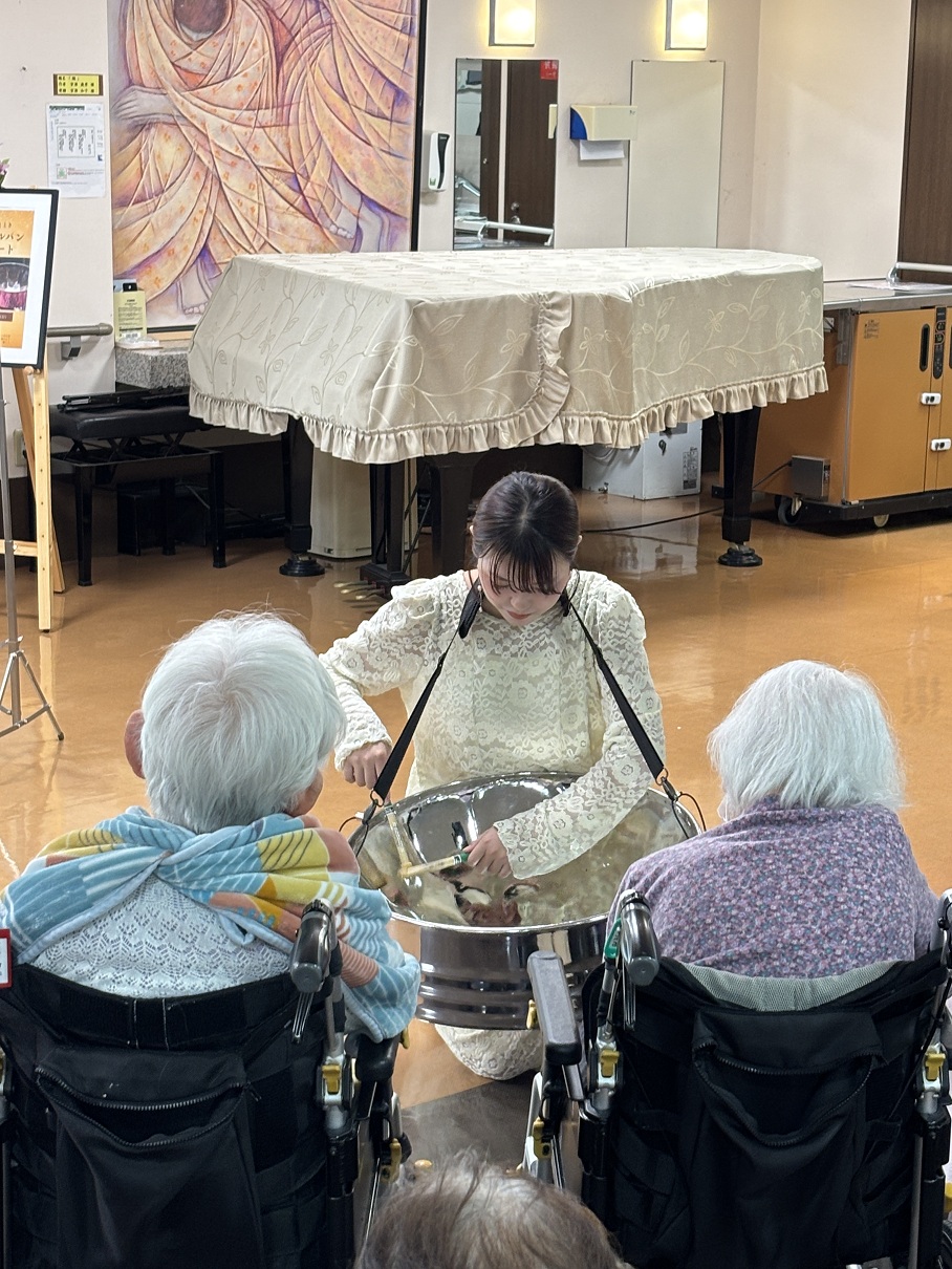 スティールパン演奏会