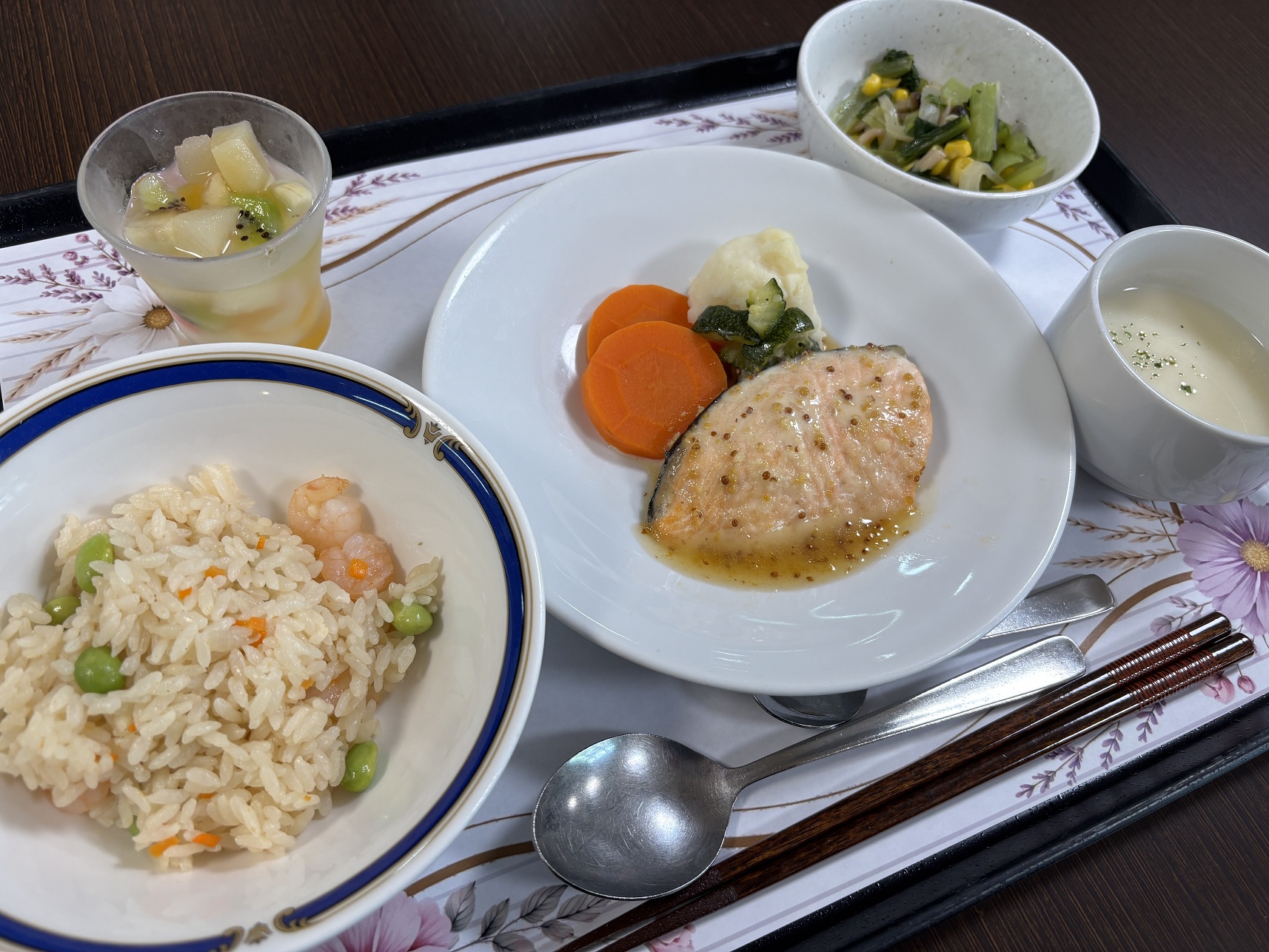「なごみランチ」