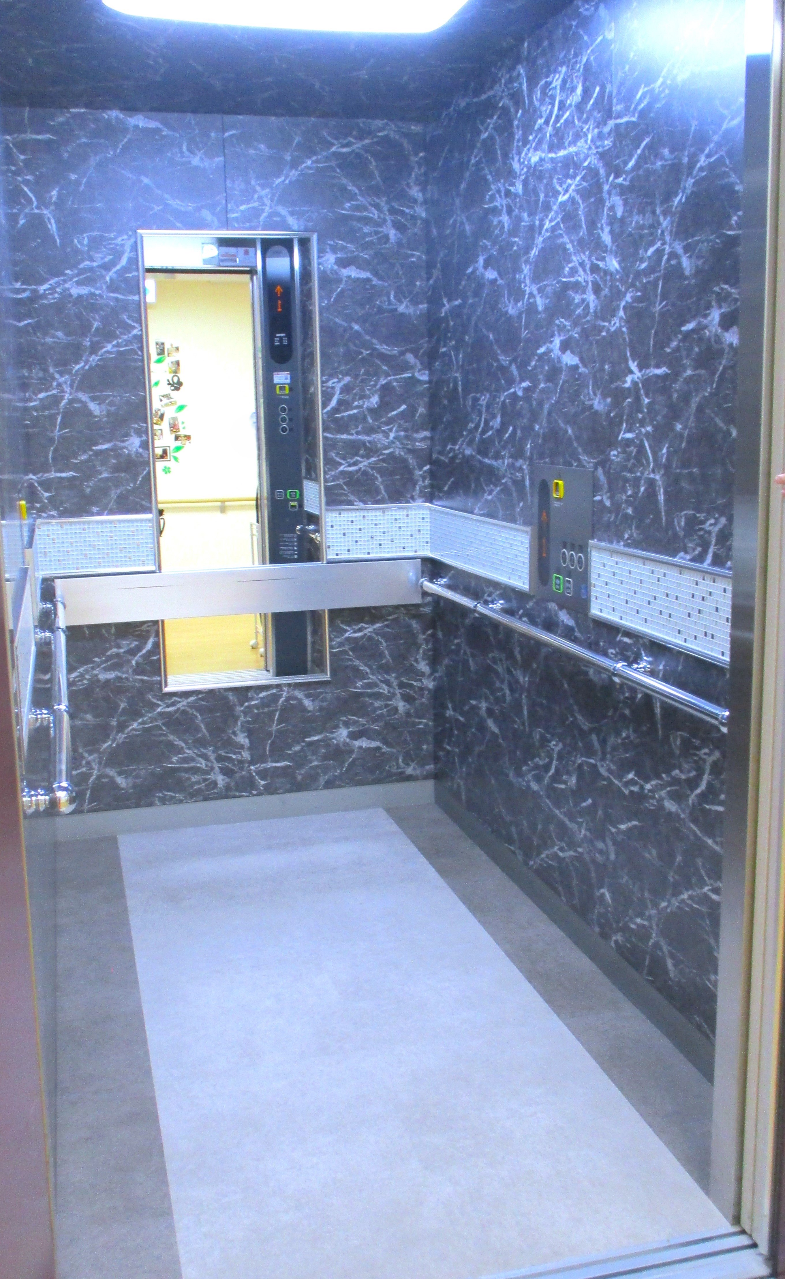 エントランスリニューアル