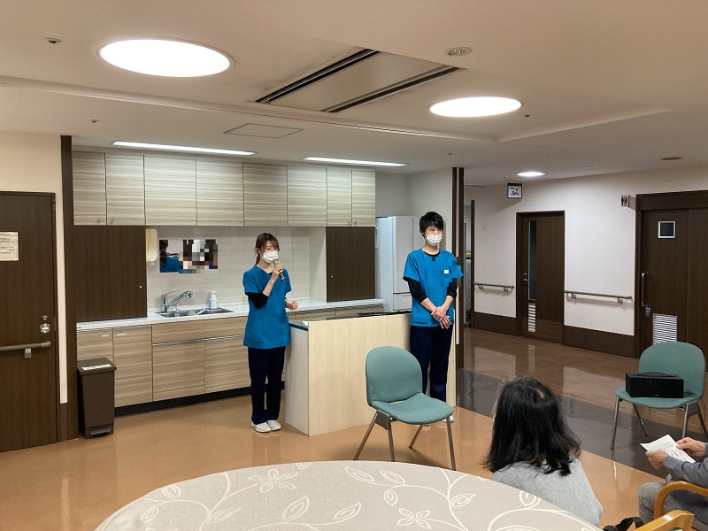 地域にお住まいの方とのフレイル予防体操