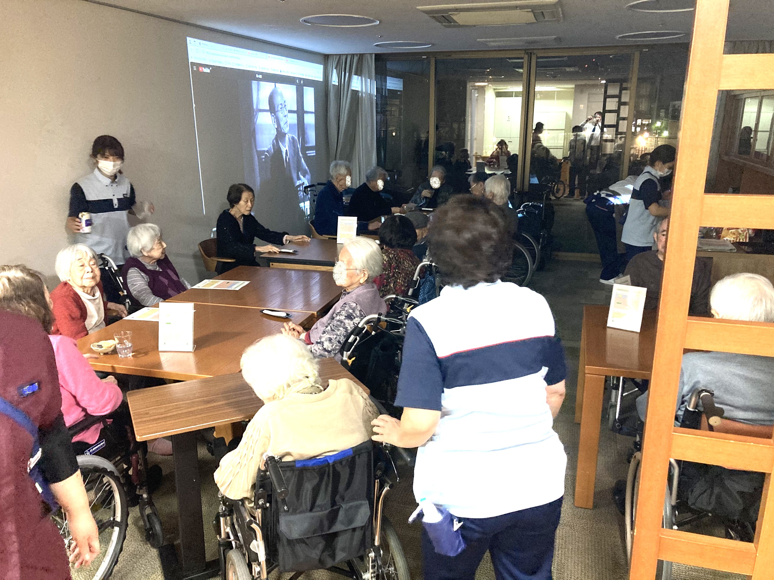 初冬のナイトバー