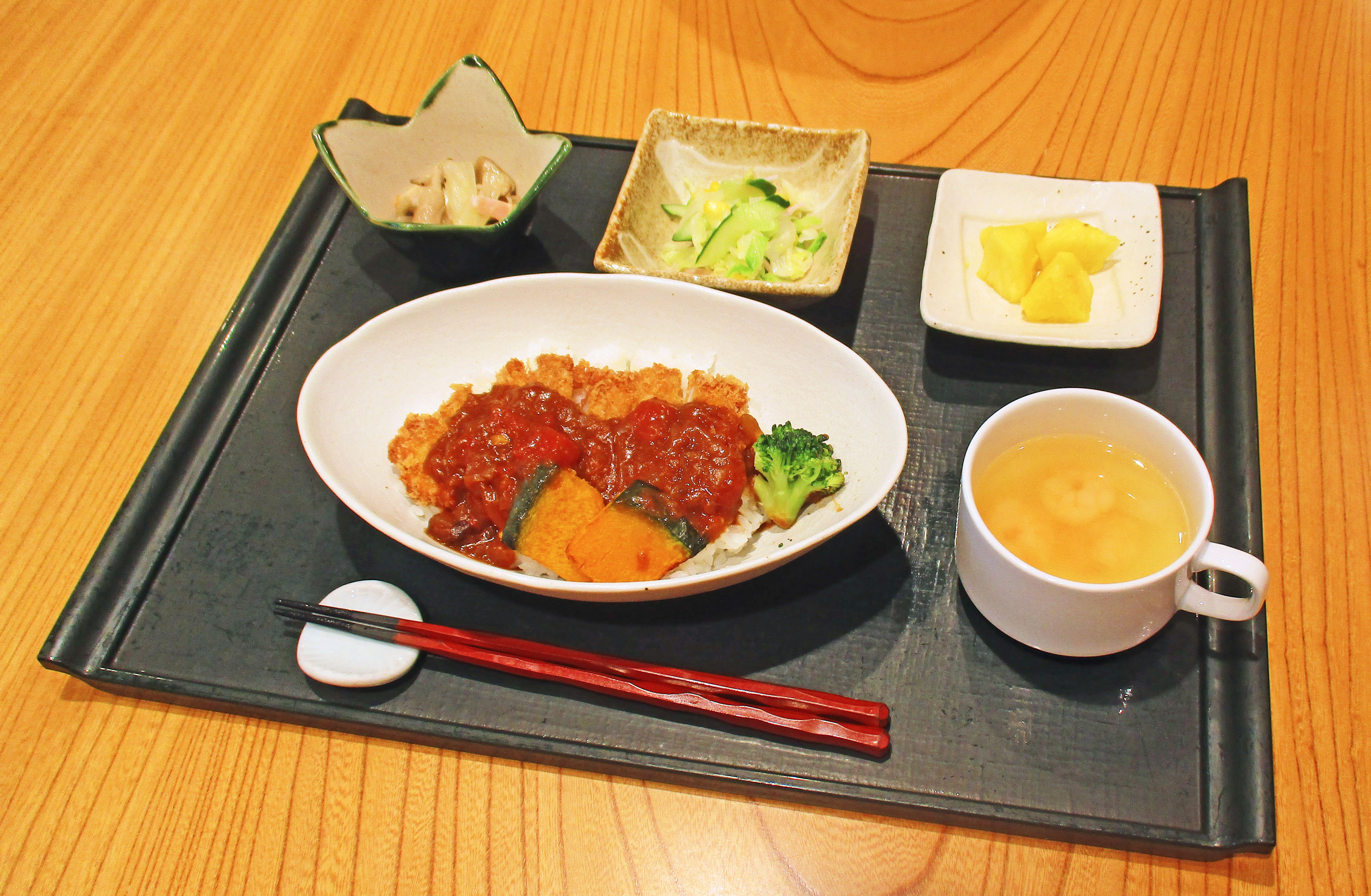 今月のご当地メニュー