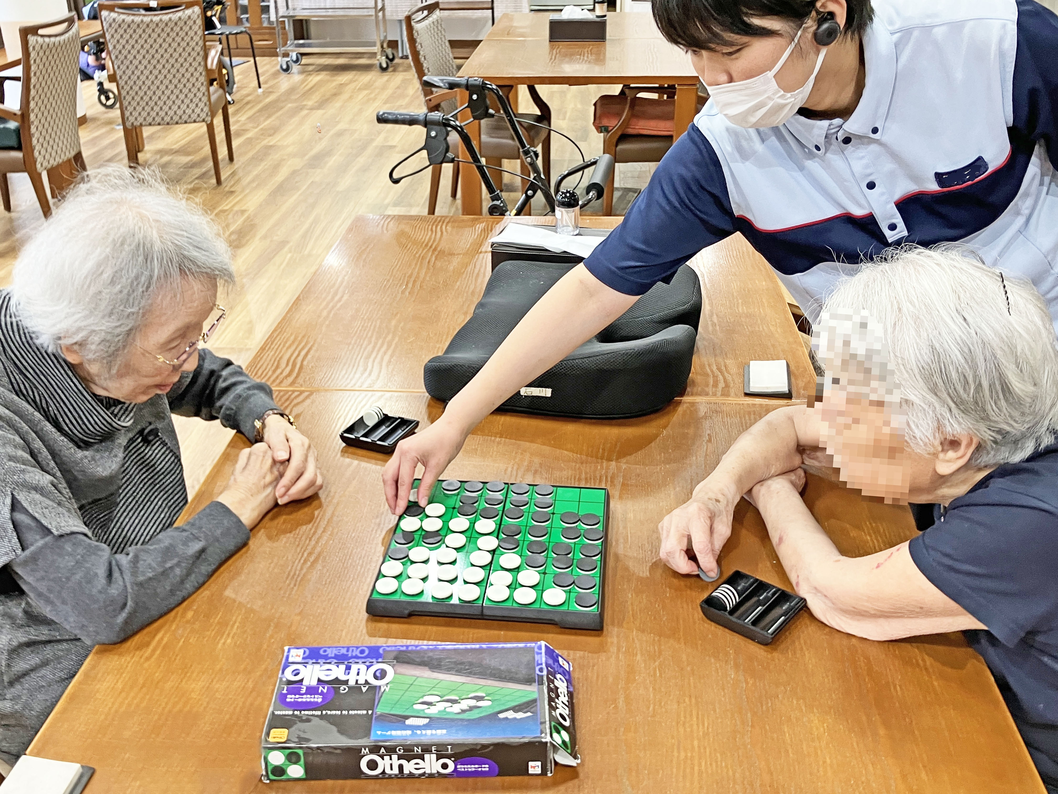 ご入居者の日常～オセロゲーム～