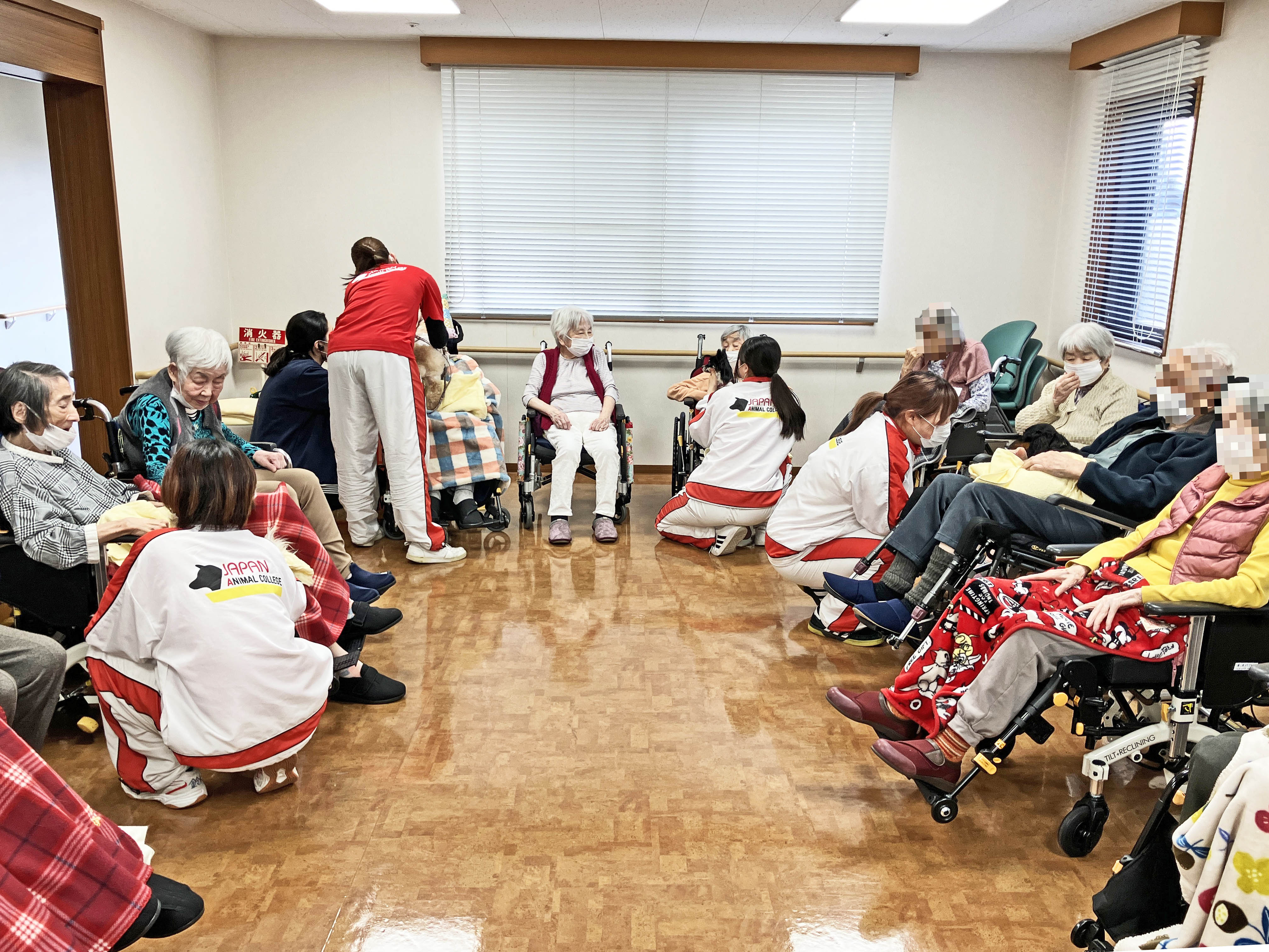 １２月のドッグセラピー