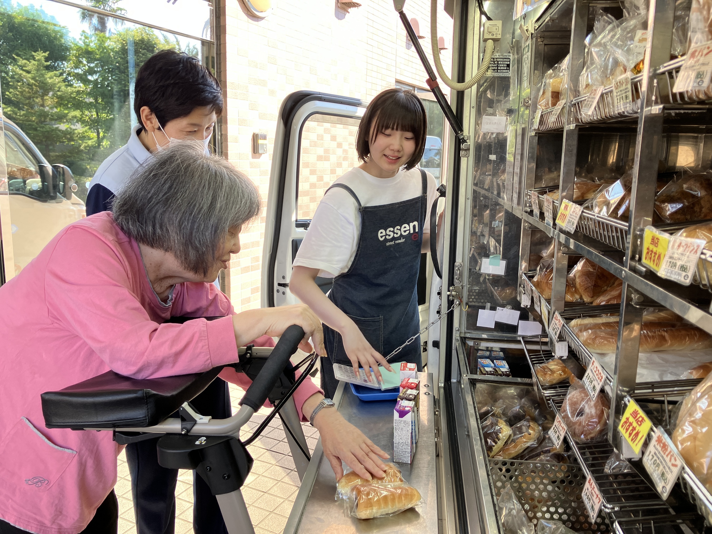 移動パン屋ＥＳＳＥＮ