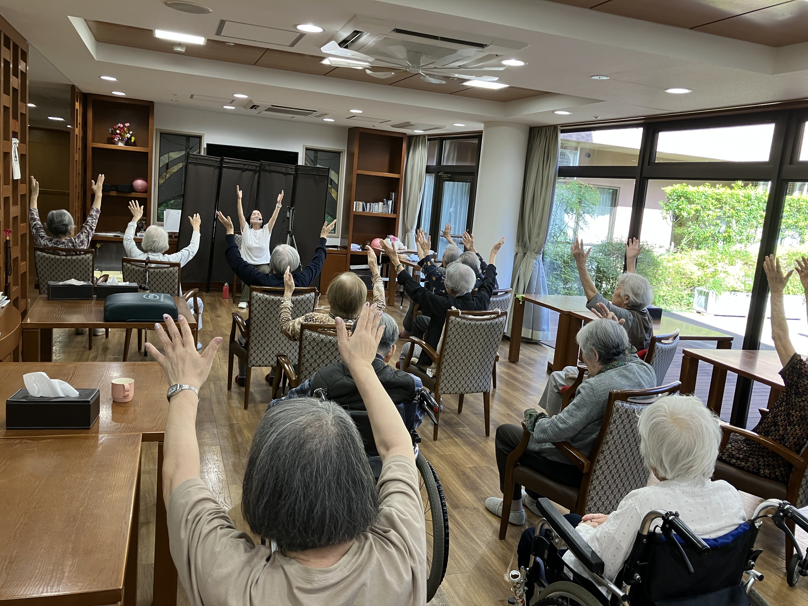 椅子ヨガ現地開催