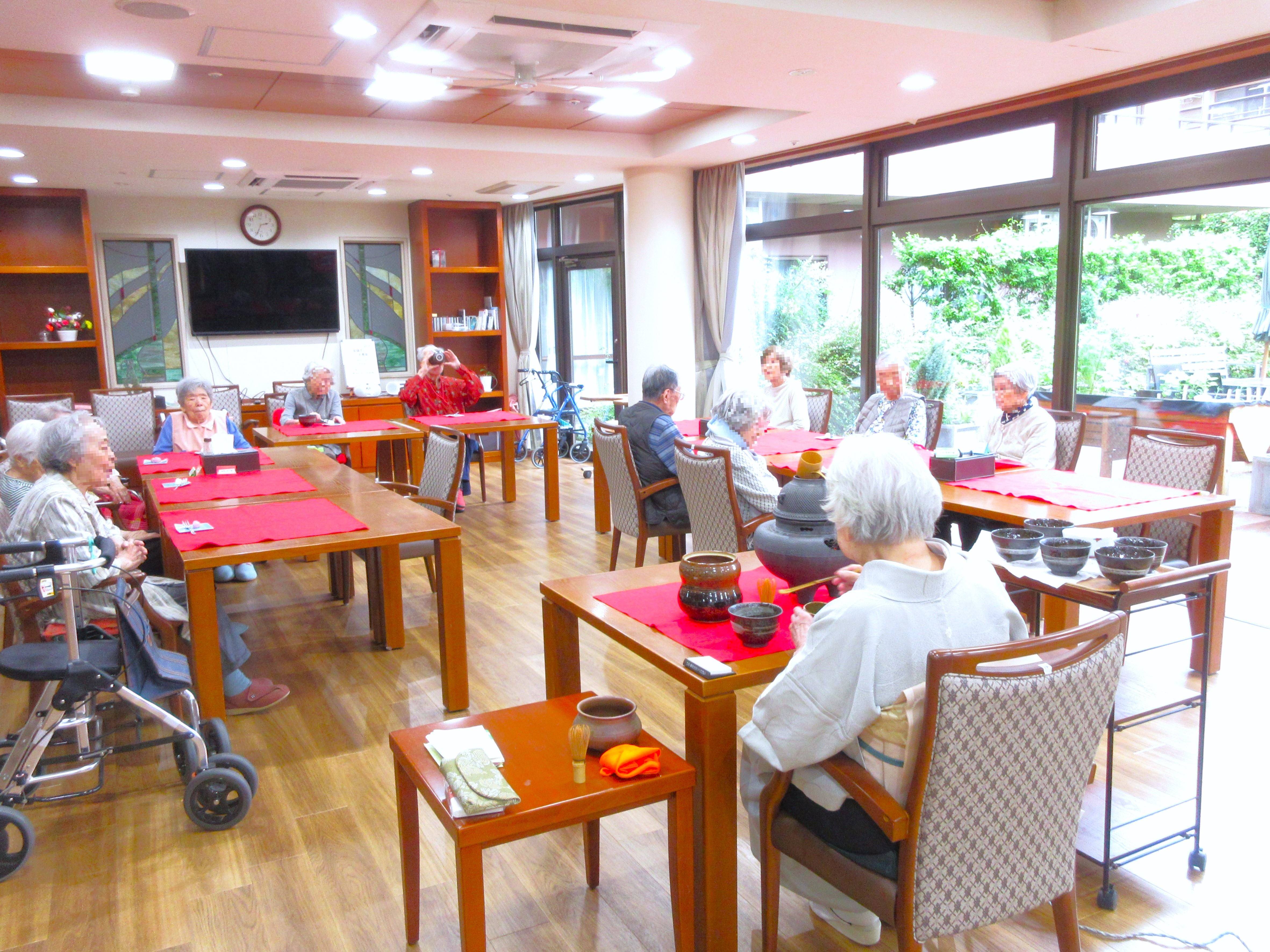 ご入居者ご自身でプロデュースされたお茶会