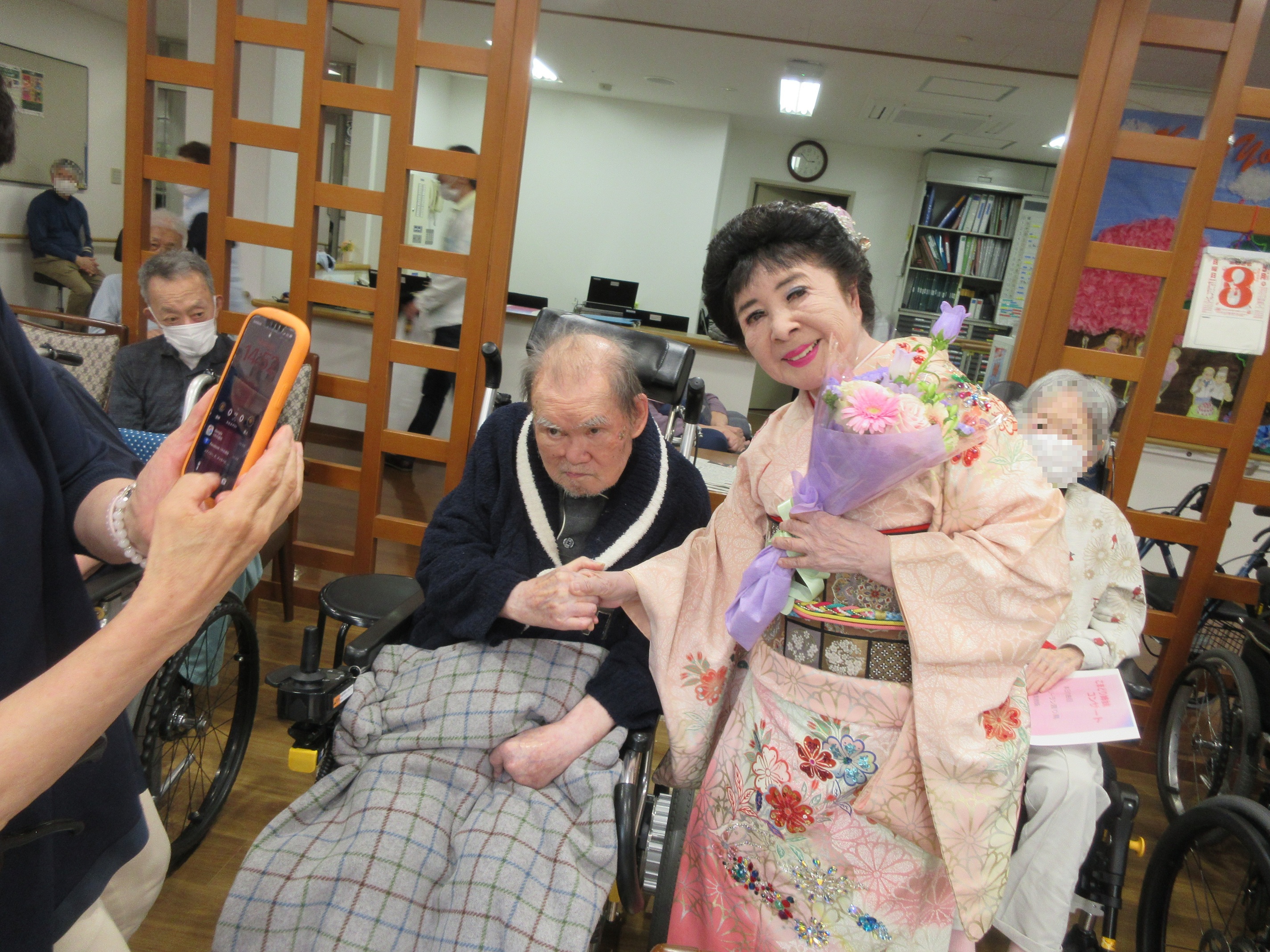 こまどり姉妹コンサート