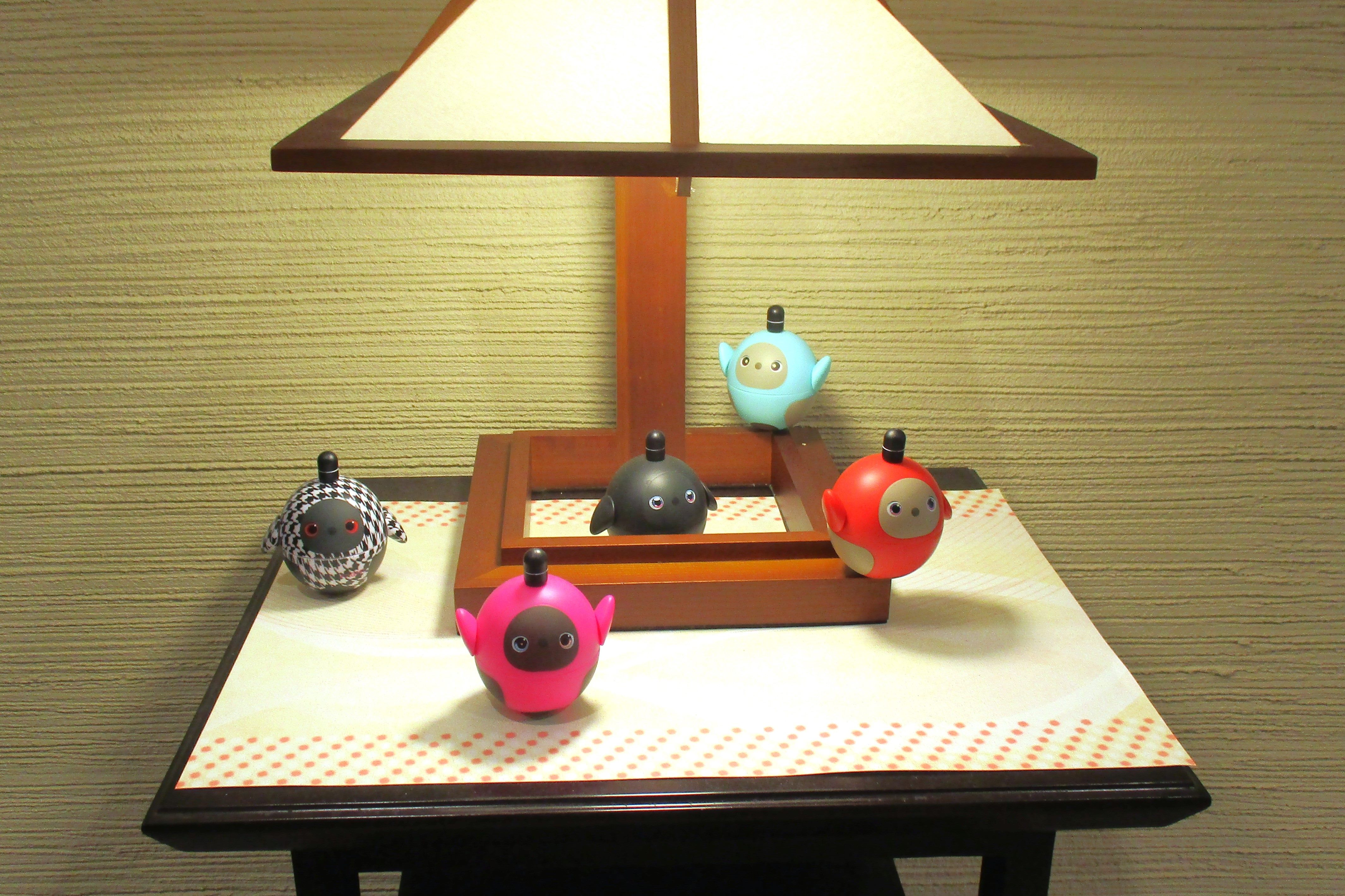 ペットロボットLOVOT(ラボット)