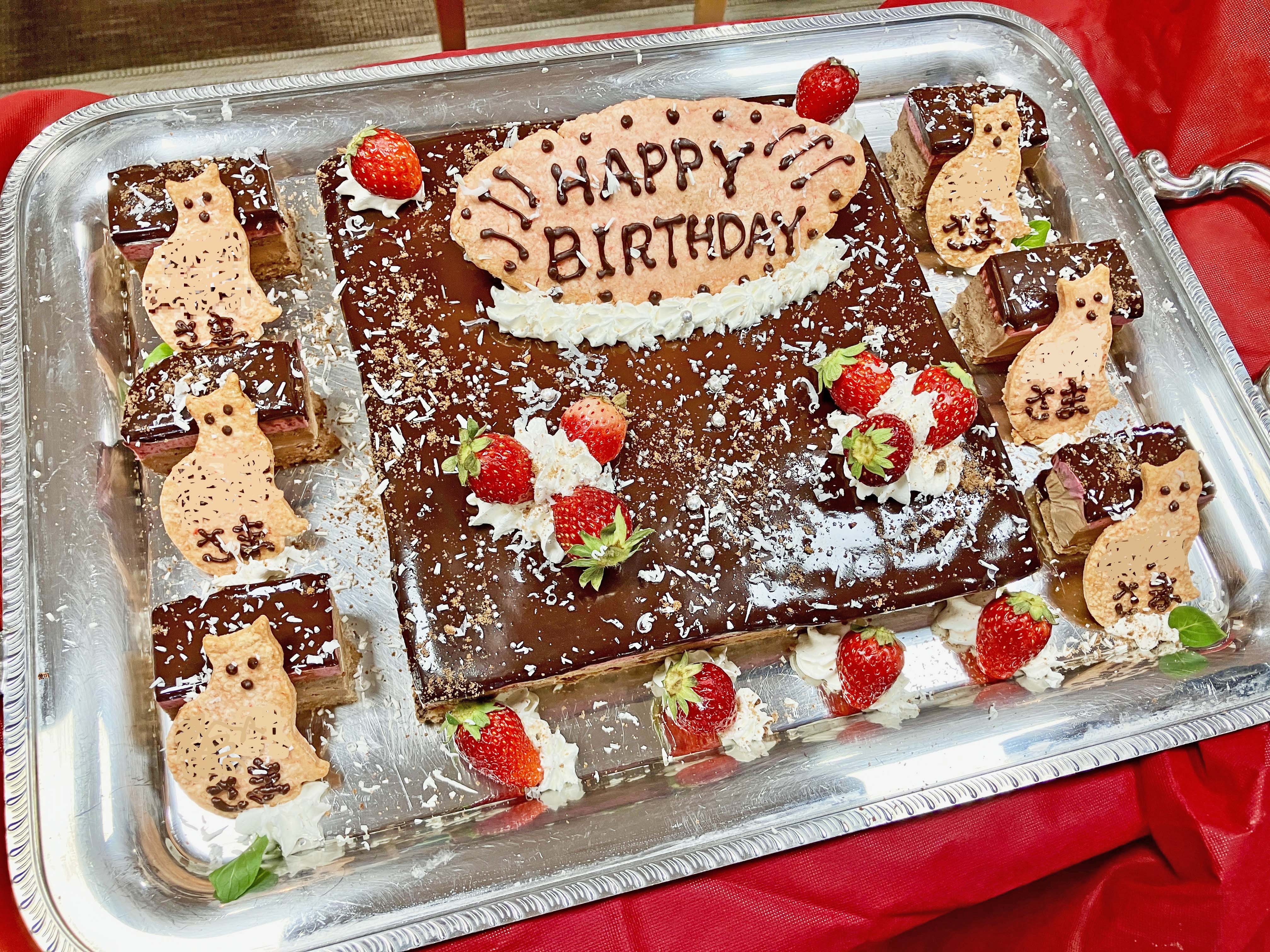 お誕生日ケーキとお誕生日会