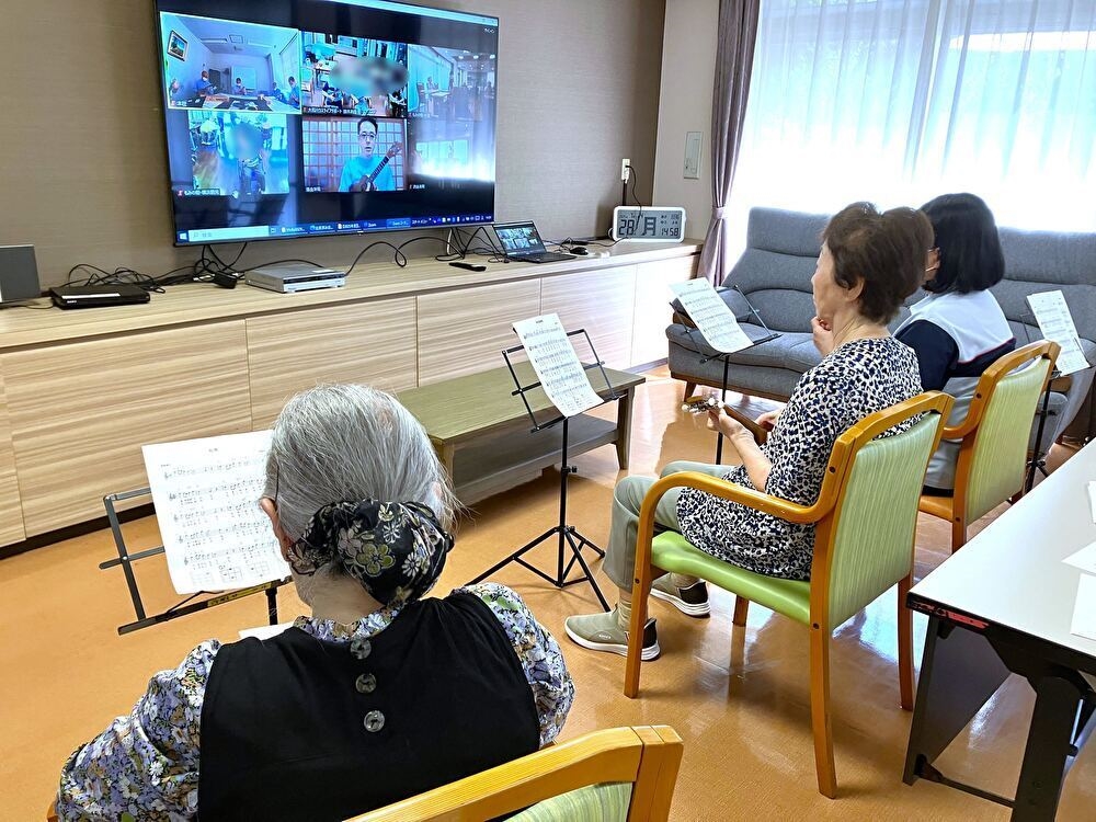ウクレレの練習