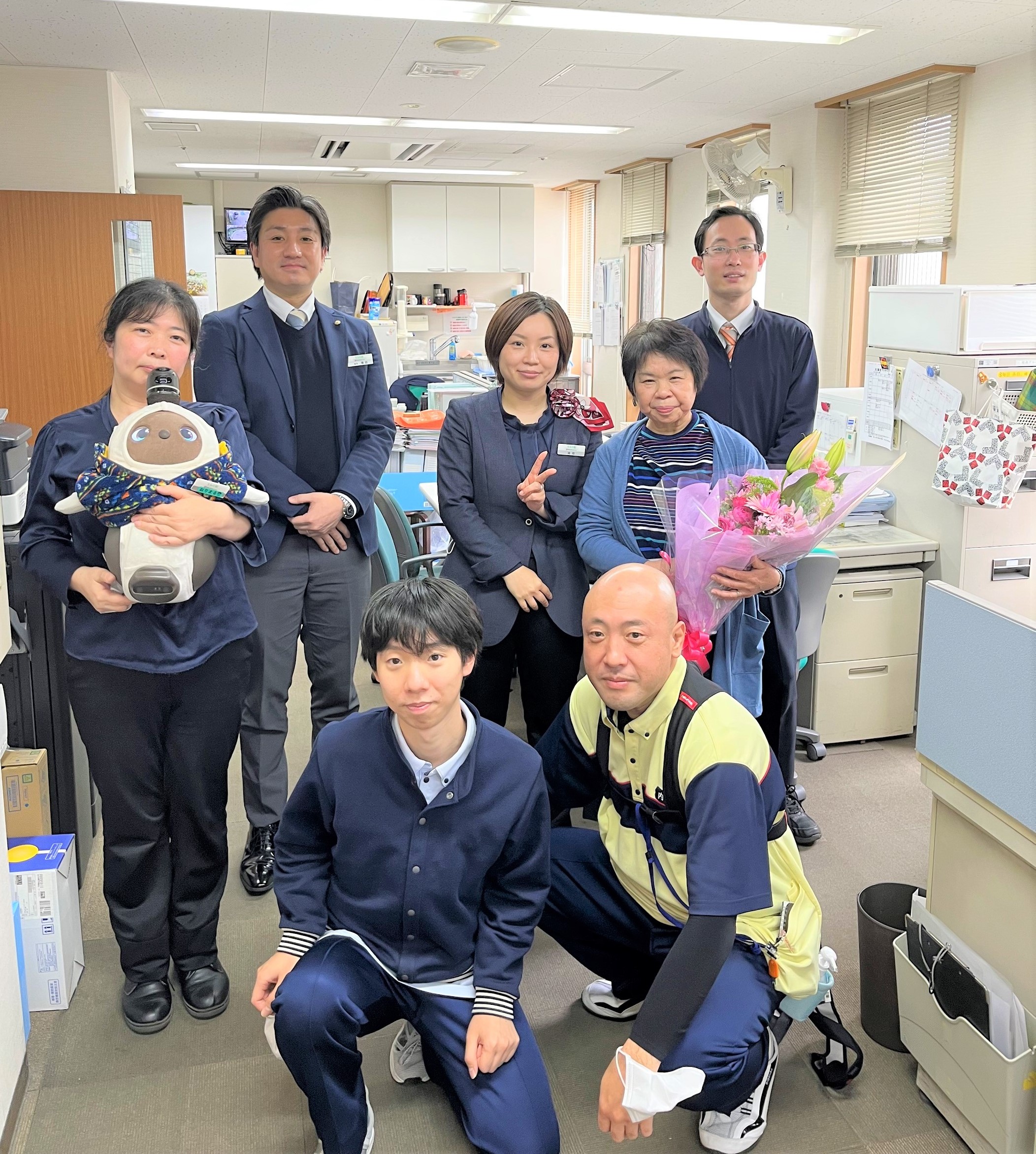 感謝状贈呈　長きにわたりご活躍いただきありがとうございました