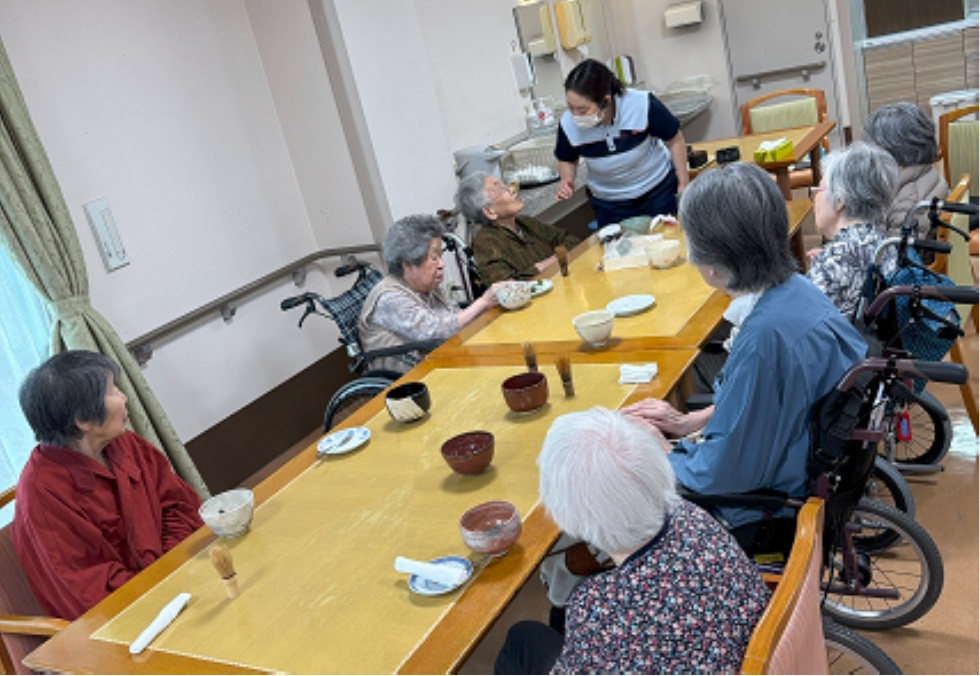 「お茶をたてる会」