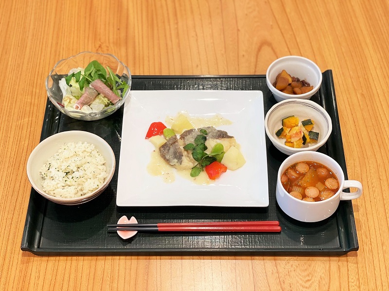 誕生日御膳