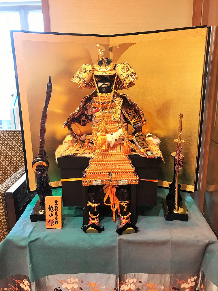 4月16日　5月人形飾り付け