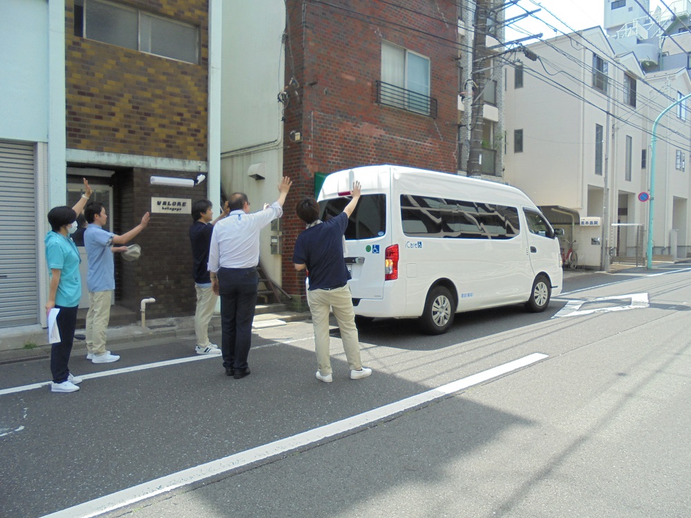 「新緑の温泉ツアー」に行ってきました。