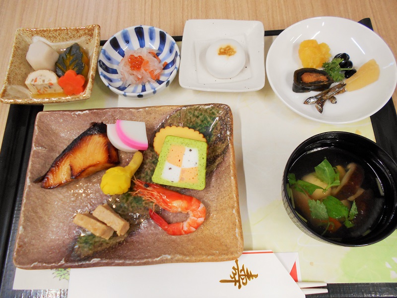 お節料理のご提供
