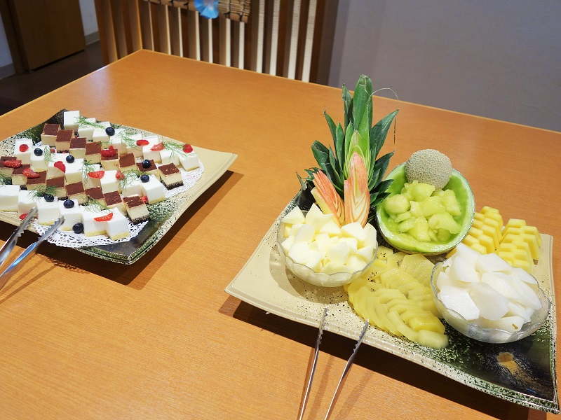 8月23日　エスニックバイキング