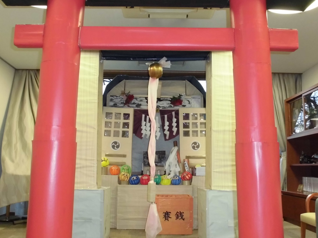 もみの樹杉並神社初詣
