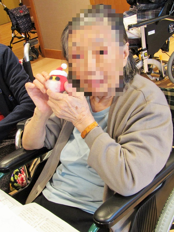 11月22日　粘土細工サンタクロース